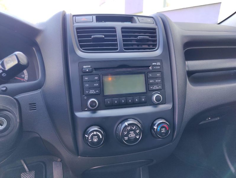 Kia Sportage 2,0 CRDi 4WD /servis/pneu - fotka 26 z 30
