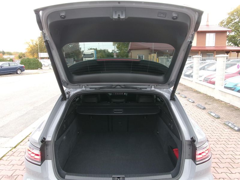 Volkswagen Arteon Shooting Brake (2023) 1,4TSI E-hybrid R-Line WEBASTO - fotka 14 z 62