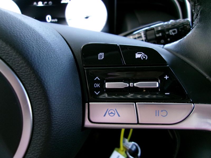Hyundai Tucson (2021) 1.6T-GDi 110kW SMART NAVI - fotka 16 z 18