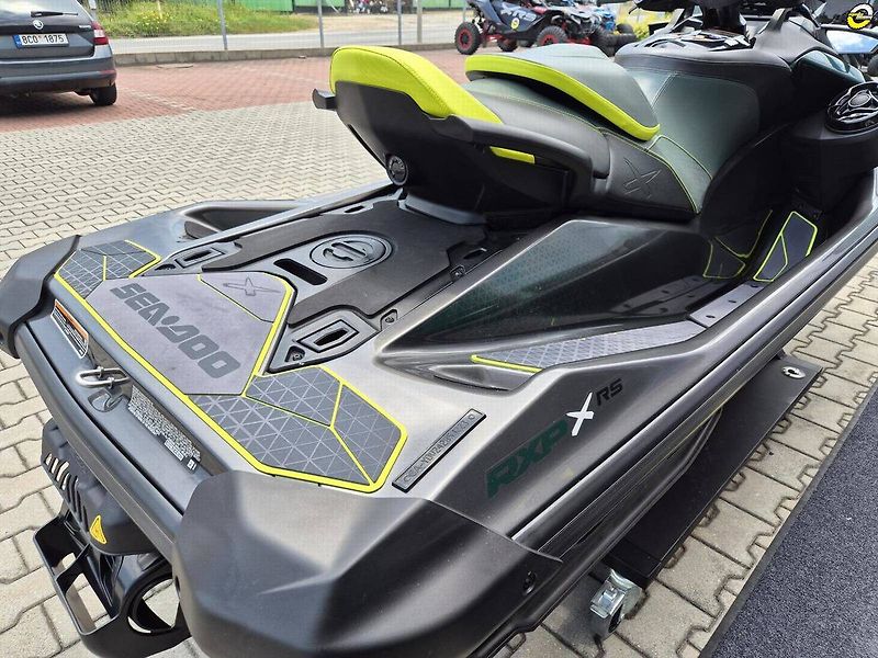 Sea Doo (2023) RXP XRS Apex 1+1-up 300hp Audi - fotka 19 z 23