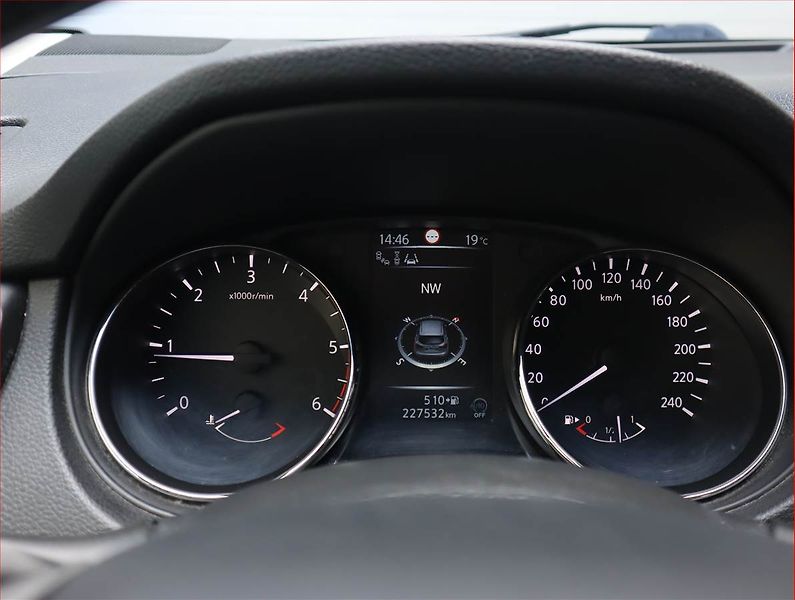 Nissan Qashqai (2014) 1.6 dCi, Serv.kniha, Kůže - fotka 11 z 22