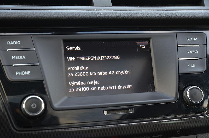 Škoda Fabia (2018) Monte Carlo 1.0 TSi PANORAMA - fotka 27 z 37