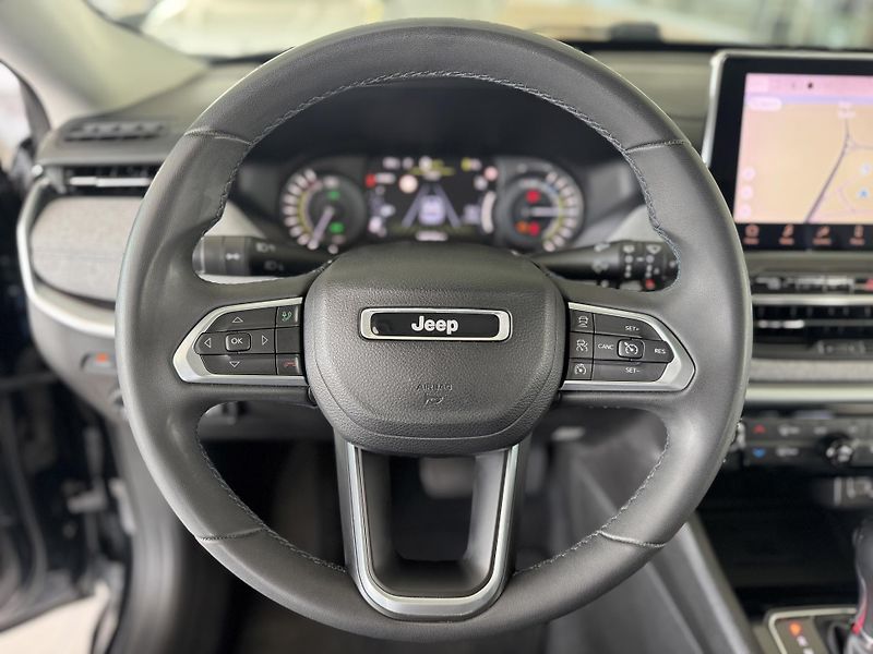 Jeep Compass 1,3T 4xe*AWD*FACELIFT*Kam*DPH - fotka 23 z 34
