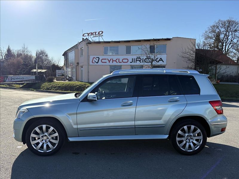 Mercedes-Benz GLK 3,0 350CDi 165kW 4M,Xenon,Kůže - fotka 34 z 36