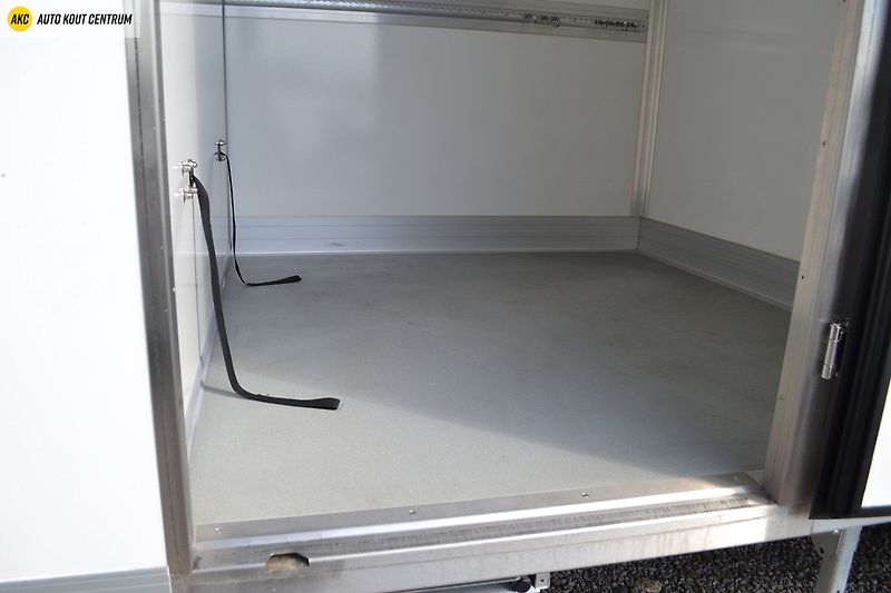 Renault Master 2.0dCi- 125KW IZOTERMICKÁ SKŘÍ - fotka 22 z 65