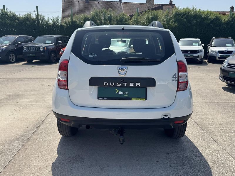 Dacia Duster - fotka 8 z 12