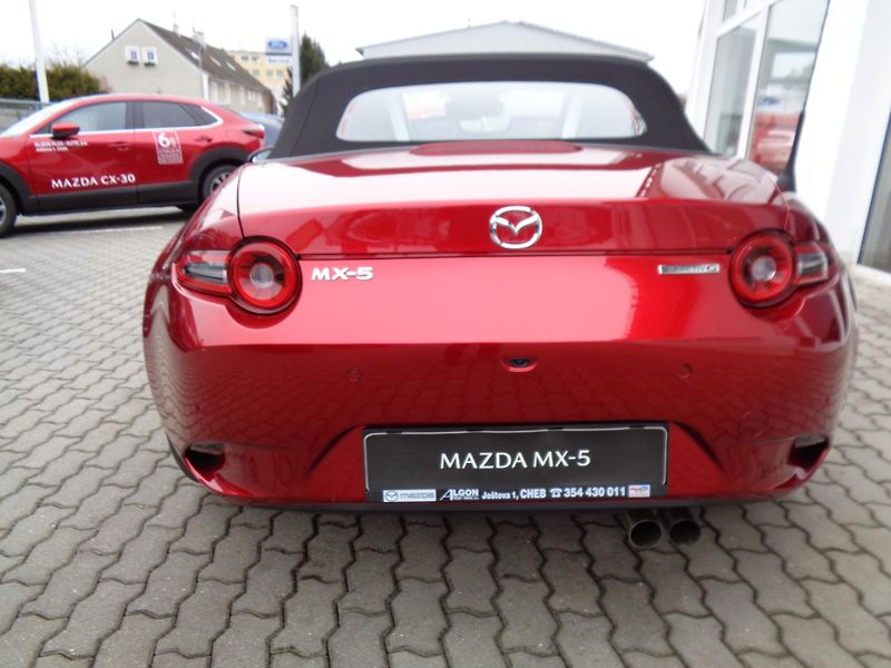 Mazda MX-5 (2026) 1,5i Exclusive-line,pl.střecha - fotka 5 z 30