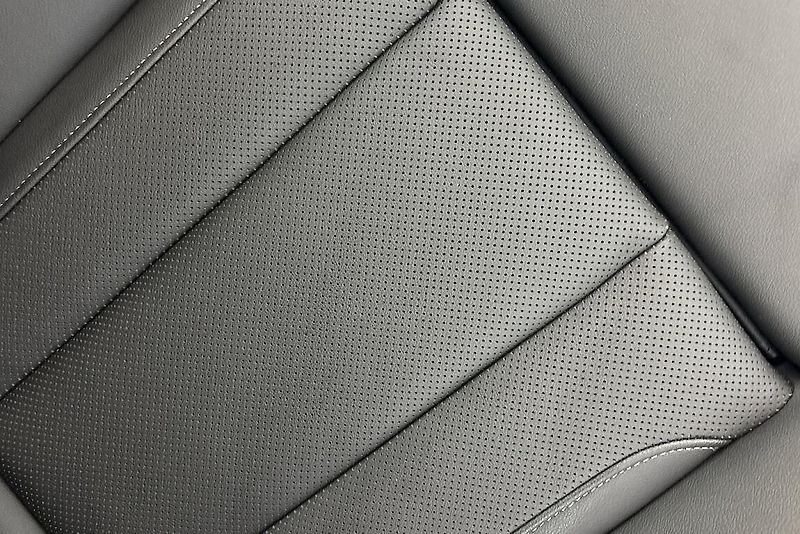 BMW Řada 3 řady 3 | 330d xDrive - fotka 12 z 25