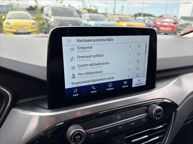 Ford Kuga 1,5 EcoBlue 88kW Titanium X - fotka 45 z 49
