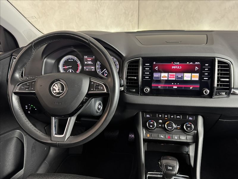 Škoda Karoq 1,5 TSi  DSG Style LED Kamera - fotka 18 z 44