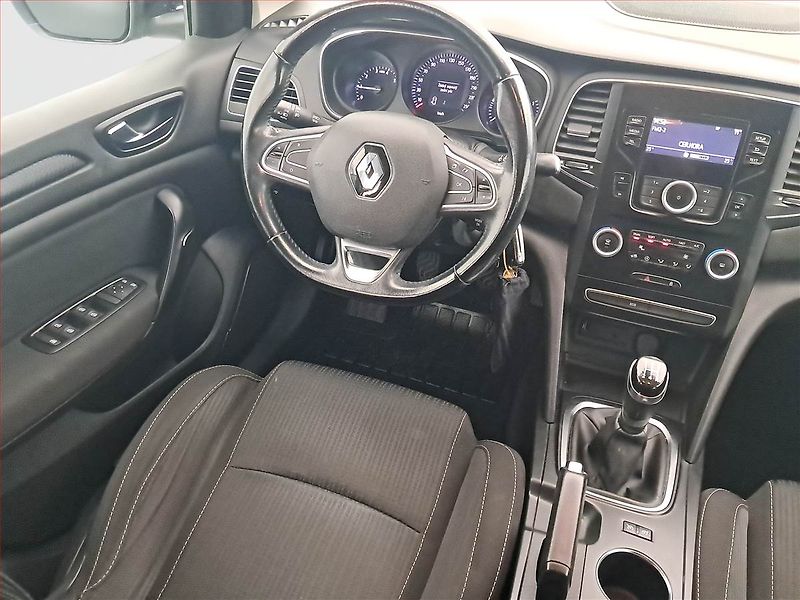Renault Mégane (2017) 1.6 SCe, ČR,1.maj, Tempomat - fotka 7 z 16