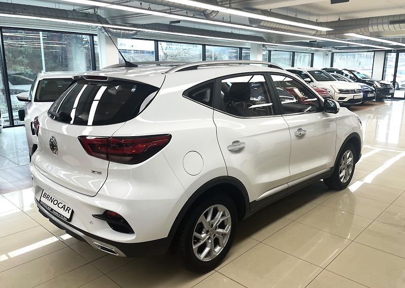 MG ZS 1.0 TGI, ČR, KAM 360 - fotka 6 z 33