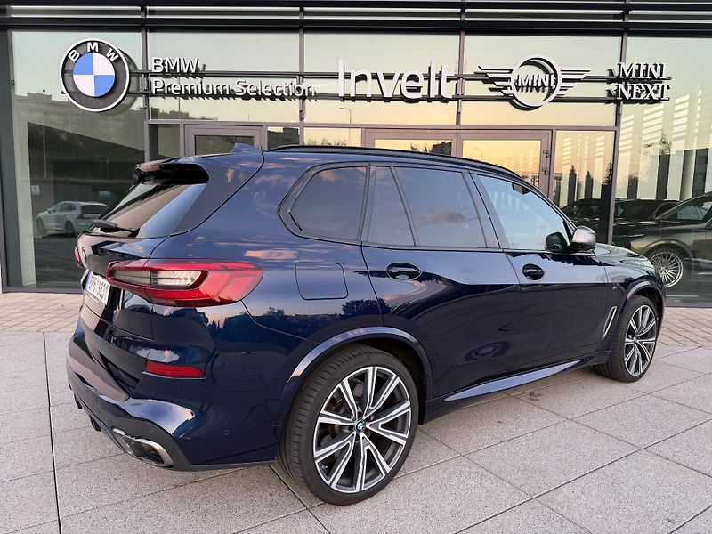 BMW X5 (2019) BMW / X5 / M50i xDrive / FULL - fotka 2 z 25