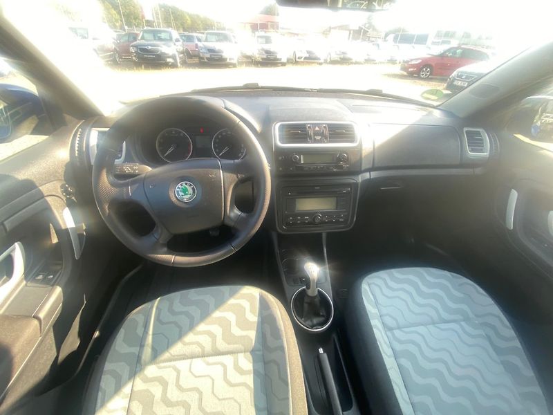 Škoda Fabia (2009) II Kombi 1.6 16V 77kW - fotka 7 z 25