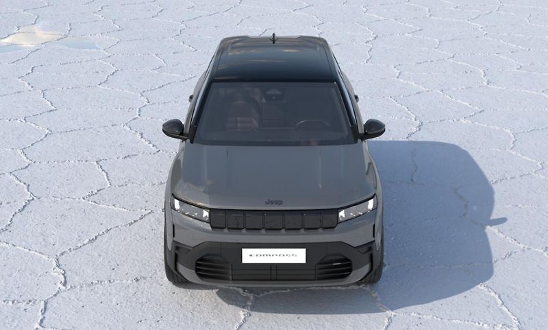 Jeep Compass 1.2T eHybrid 145k First Editio - fotka 4 z 8