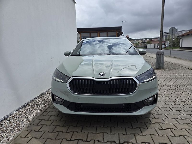 Škoda Fabia Dynamic 1,0TSI 85kW - fotka 3 z 15
