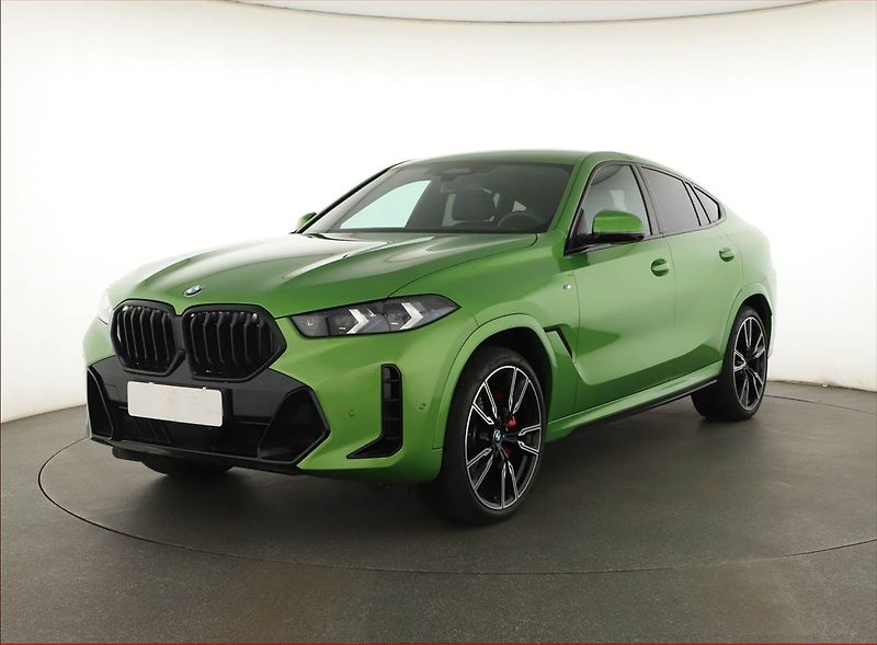 BMW X6 (2025) xDrive30d, M PAKET, VZDUCH - fotka 2 z 30