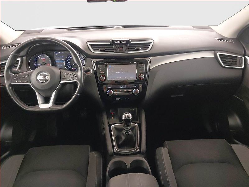 Nissan Qashqai (2017) N-Connecta 1.2 DIG-T, Navi - fotka 8 z 21