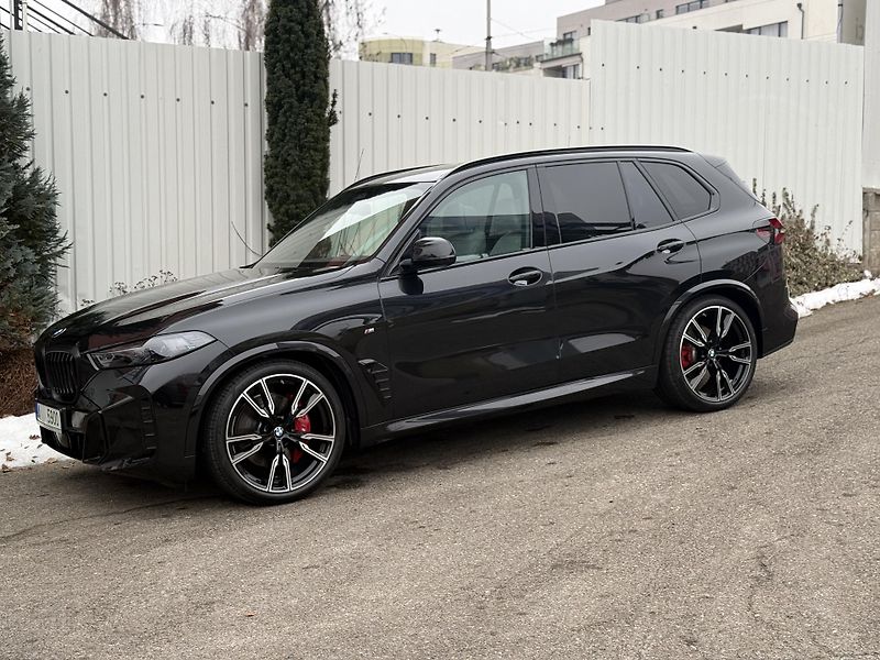 BMW X5 40d M SPORT PANO VZDUCH - fotka 3 z 18