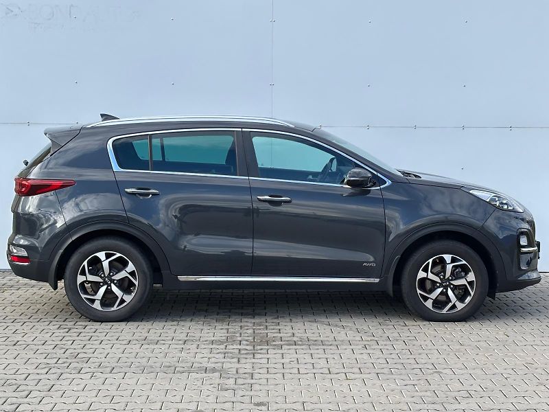 Kia Sportage 1,6 T-GDi Exclusive AWD - fotka 8 z 29