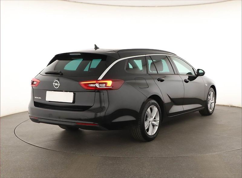 Opel Insignia (2019) 2.0 CDTI, Serv.kniha, Navi - fotka 5 z 18