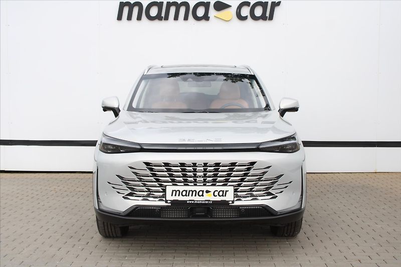 BAIC X7 1.5T 130kW A/T LED PANORAMA - fotka 2 z 29