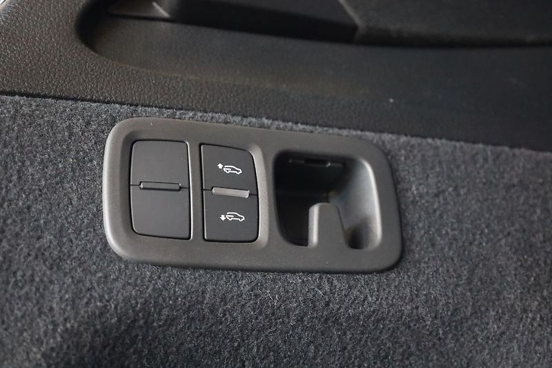 Audi SQ7 Záruka + servis do 10/2027 - fotka 7 z 47