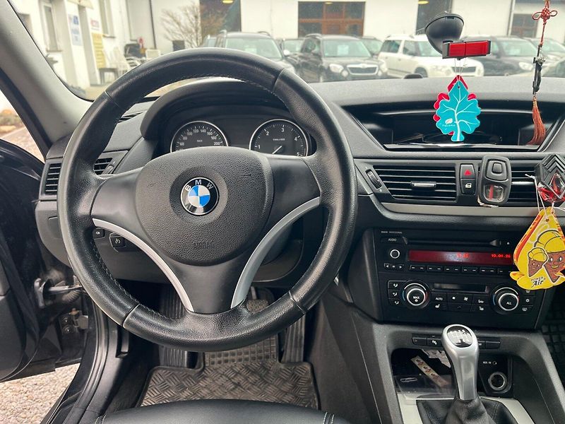BMW X1 (2012) 2.0 X DRIVE,nová STK - fotka 9 z 13