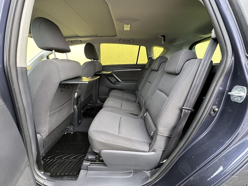Toyota Verso (2015) 1.6D-4D/82kW * 1.Maj. TZ* PANO - fotka 27 z 35