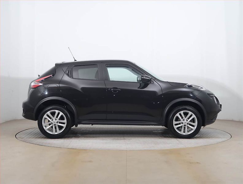 Nissan Juke (2017) 1.2 DIG-T, Serv.kniha, Navi - fotka 6 z 17