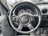 Jeep Cherokee 2.8CRD 4x4 MANUÁL 6 R.ST. - náhled 13