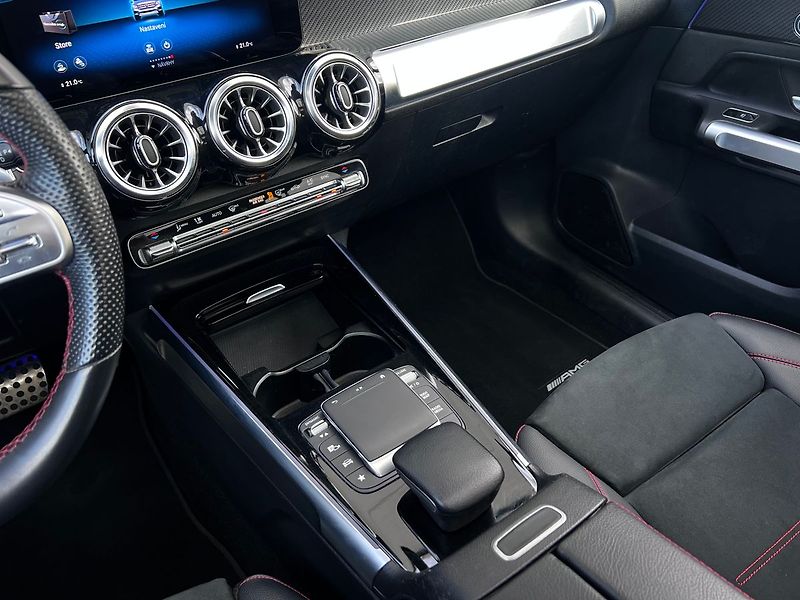 Mercedes-Benz GLB 220d-4MATIC-AMG-140KW - fotka 25 z 43