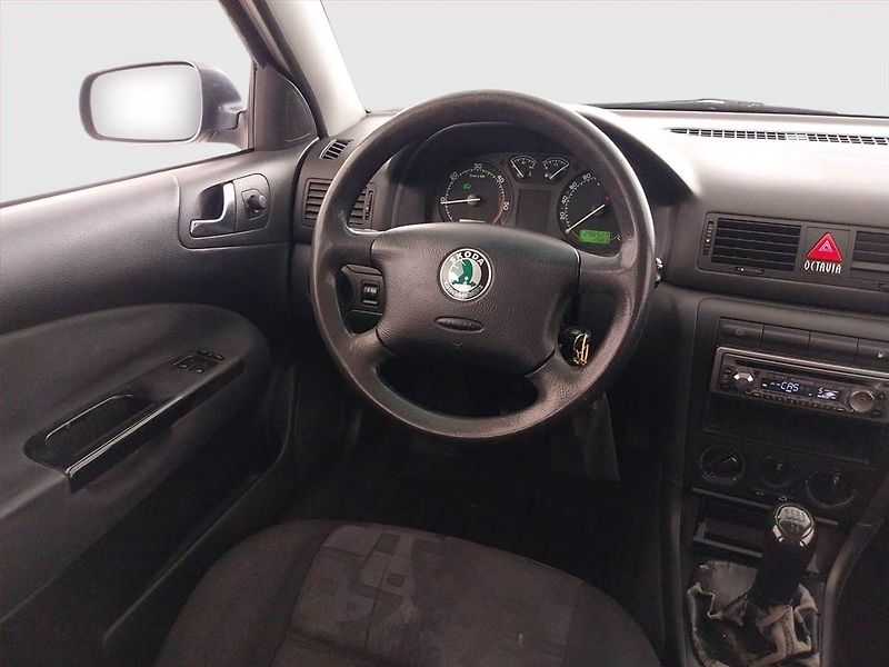 Škoda Octavia (2003) 1.9 TDI, po STK, Tažné, Klima - fotka 7 z 17