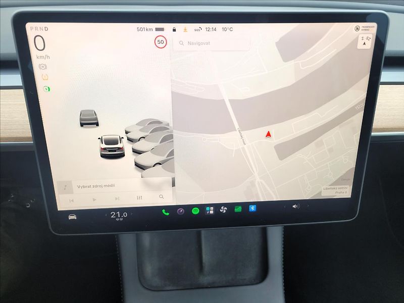 Tesla Model 3 AWD,LR,366kw,DUAL,SOH 89% - fotka 22 z 50