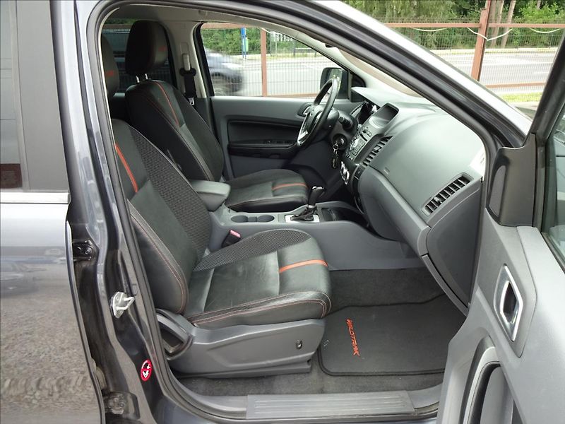 Ford Ranger 3,2 TDCi 147kW WILDTRACK - fotka 29 z 58