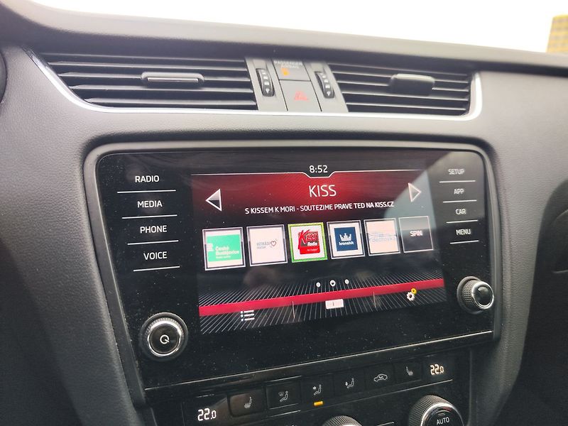 Škoda Octavia 2.0 TSI/140kW Style DSG - fotka 17 z 32