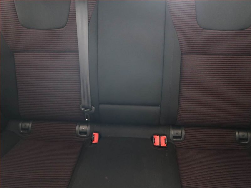 Škoda Octavia (2015) Style 2.0 TDI, Automat, Navi - fotka 10 z 15