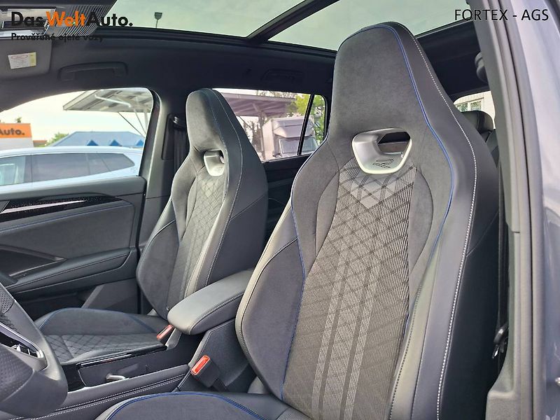 Volkswagen Tayron (2025) R-LINE,2.0 TDI,142kW,4x4,Záruk - fotka 34 z 36