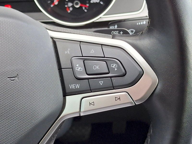Volkswagen Passat (2023) Variant Elegance DSG 1,5TSi 11 - fotka 16 z 33