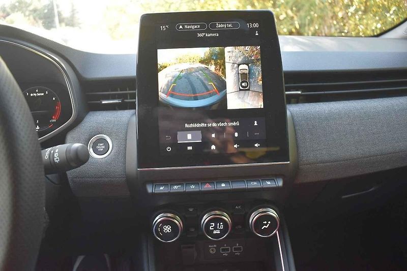 Nerovnosti zvládá auto skvěle