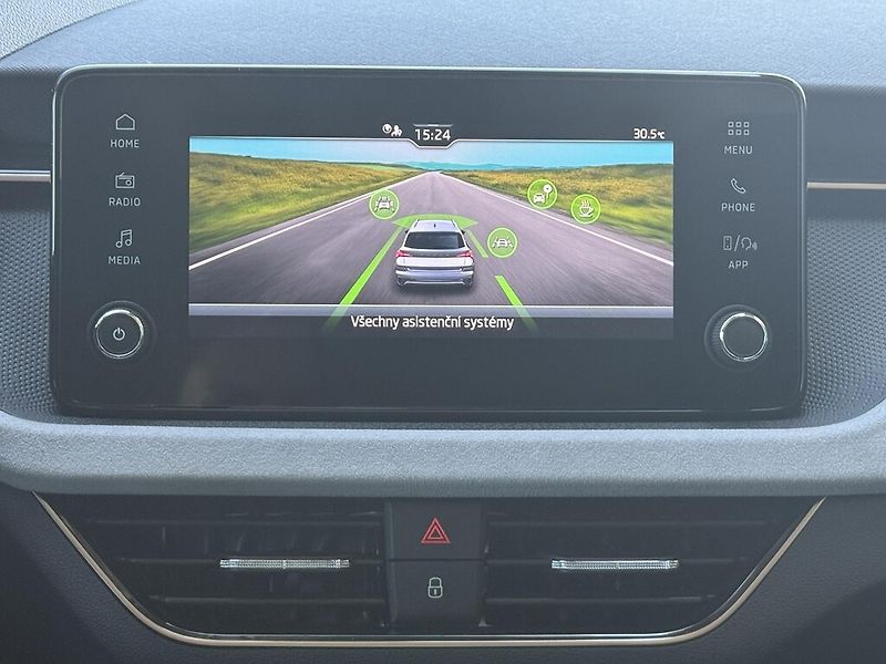 Škoda Kamiq 1,0 TSi 85 kW TopSelection - fotka 15 z 22