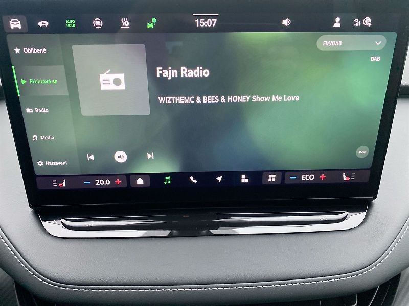 Škoda Enyaq (2025) 85 Sportline - fotka 14 z 32