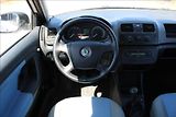 Škoda Fabia 1,2 i  STK 5/2028, ČR - náhled 13