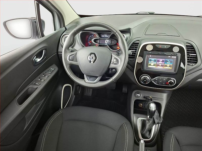 Renault Captur (2017) 1.2 TCe, Automat, Serv.kniha - fotka 7 z 17