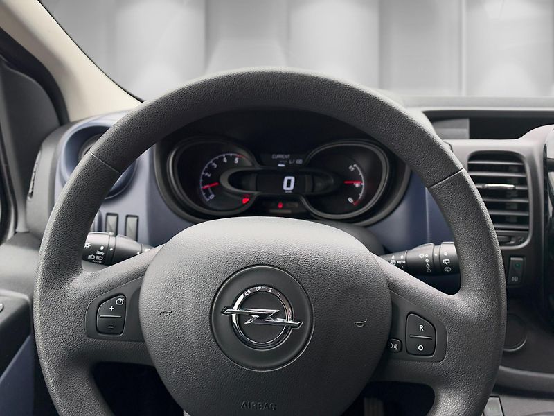 Opel Vivaro (2019) 1,6 CDTi 89 kW 9 míst - fotka 17 z 27