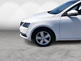Škoda Octavia Combi 1.6 TDi Ambition - náhled 10