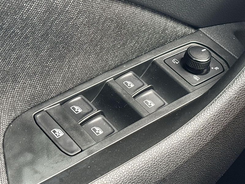 Škoda Scala (2021) 1.5 TSI Style - fotka 17 z 30
