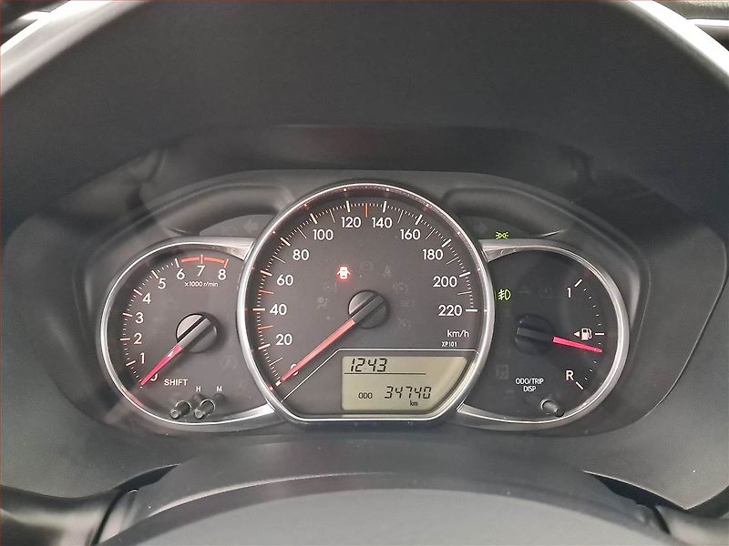 Toyota Yaris (2016) 1.33 Dual VVT-i, ČR,1.maj - fotka 11 z 19