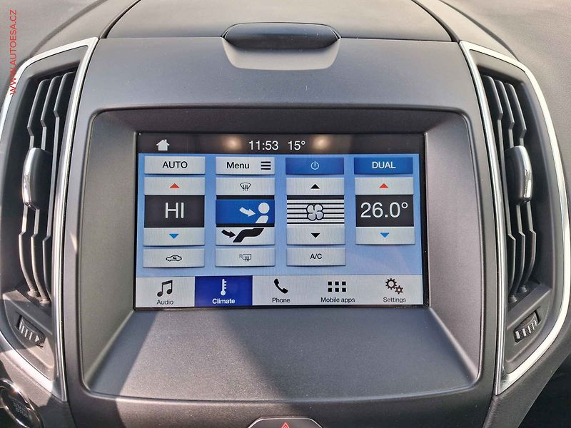Ford Galaxy (2019) 2.0 TDCi, 2.maj,ČR, AT, navi - fotka 17 z 19
