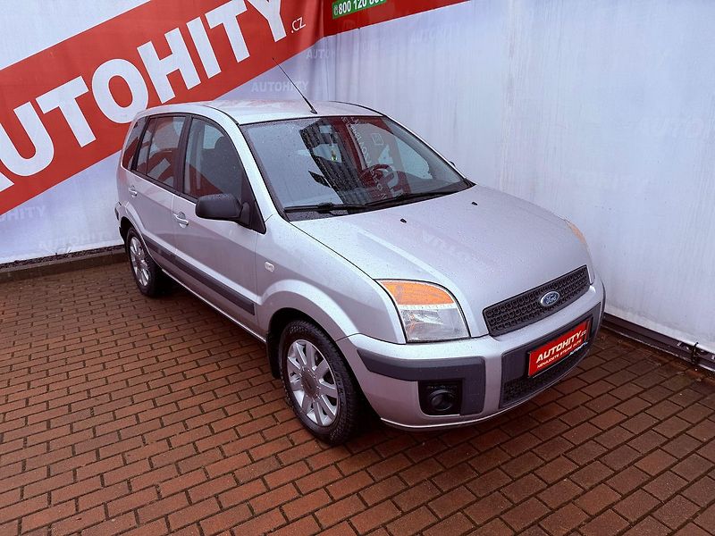 Ford Fusion 1.4, ČR, Klimatizace - fotka 3 z 22